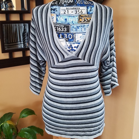 New York & Company Tops - NEW YORK & CO BLACK & GRAY STRIPED VNECK TOP